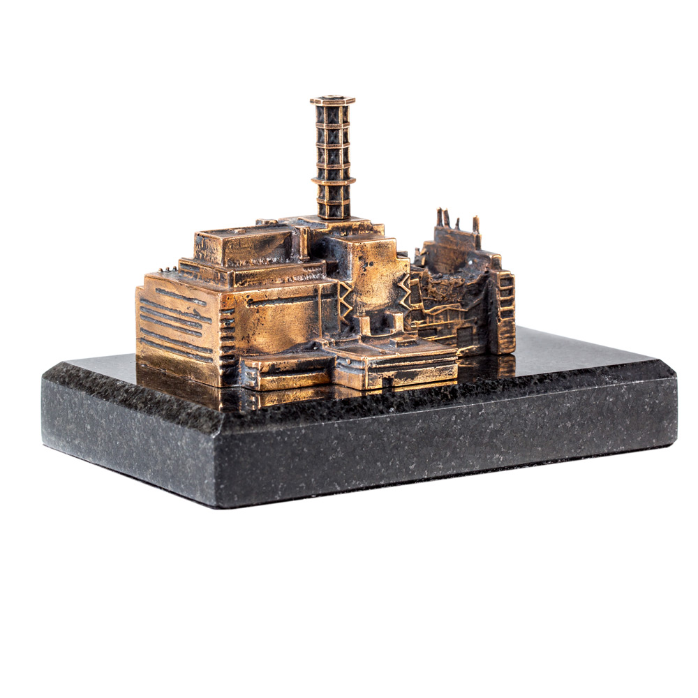 Бронзовая статуэтка - модель Чернобыльской АЭС