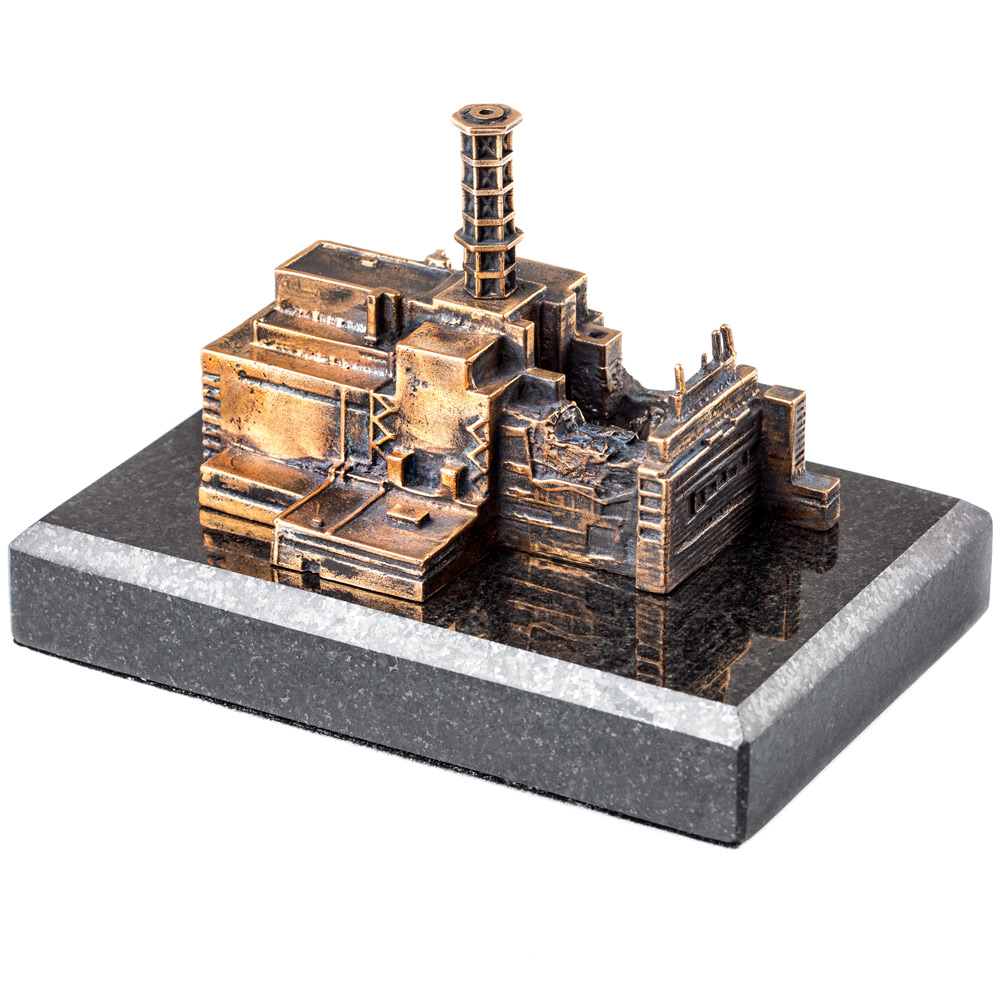 Бронзовая статуэтка - модель Чернобыльской АЭС